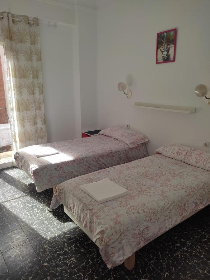 Apartamento Cuatro Carreres Valência Exterior foto